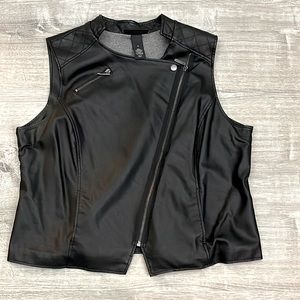 🌼LANE BRYANT VEST SIZE 16🌼